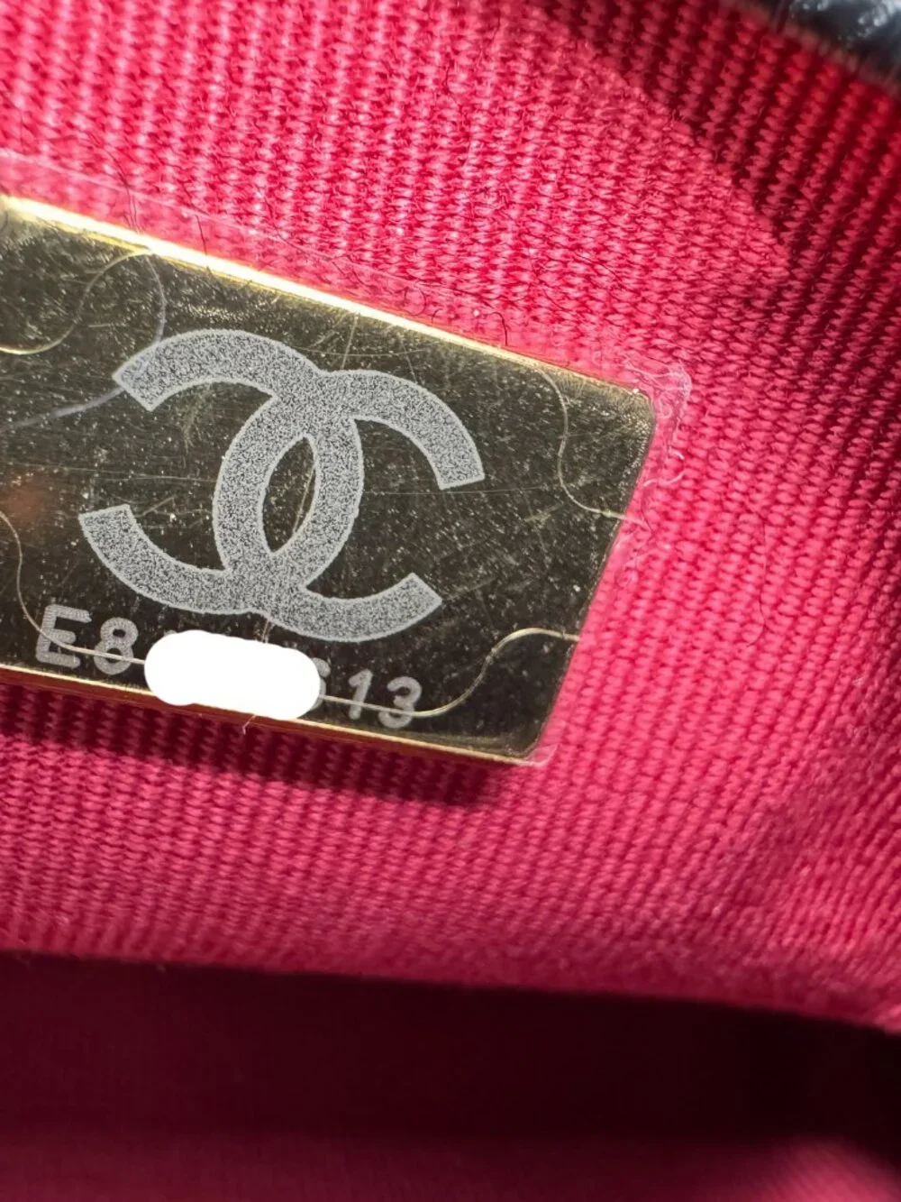 CHANEL refined expression